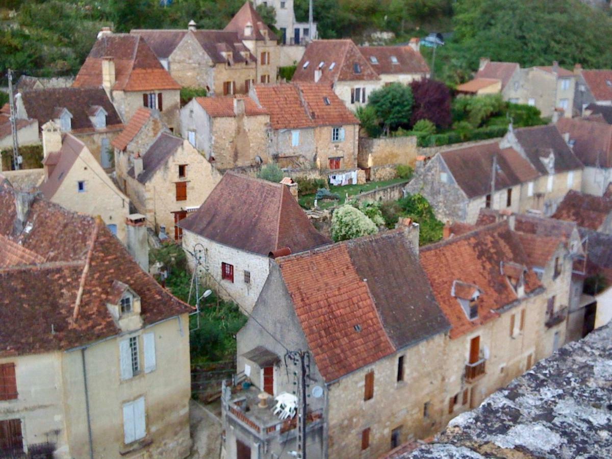 Rue Bertrand De Got Vila Saint-Cyprien  Exterior foto